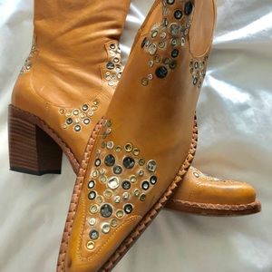 9 N French made leather hand stitched & unique